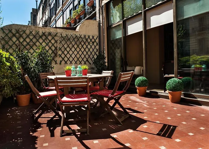 Hostel Born (adults Only) *